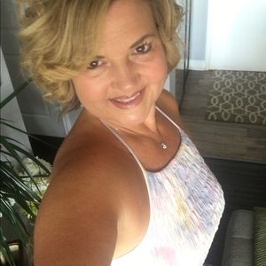 Meet your Posher, Shelley